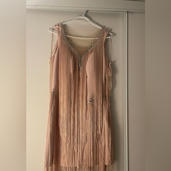 Beautiful designer JLo style dress. - Picture 8 of 8